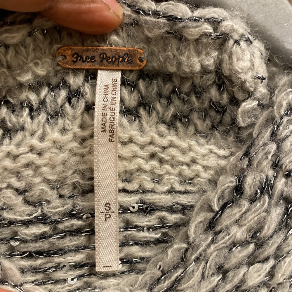 FREE PEOPLE Nordic Nights Wool Blend Cable Knit Sweater Dress Size Small - Picture 12 of 14